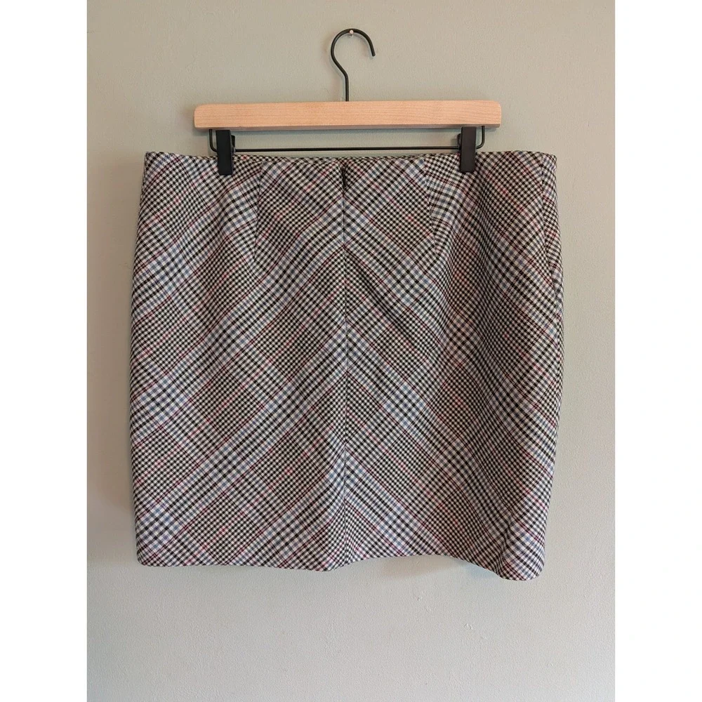 White House Black Market Plaid Mini Skirt Blue Burgundy Zip Front Womens 14